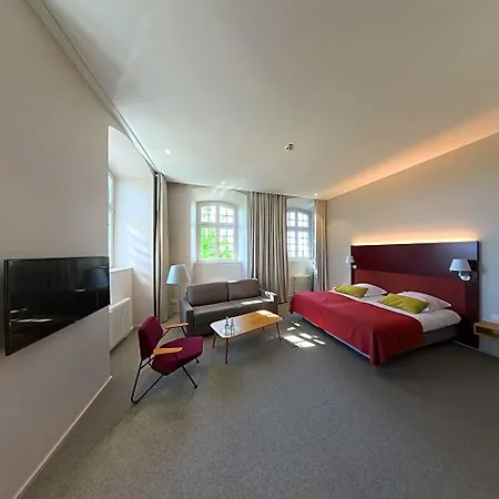 Katholisch-soziales Institut Hotel 3*