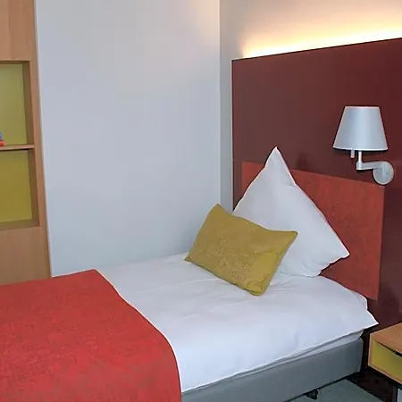 Hotel Katholisch-soziales Institut 3*